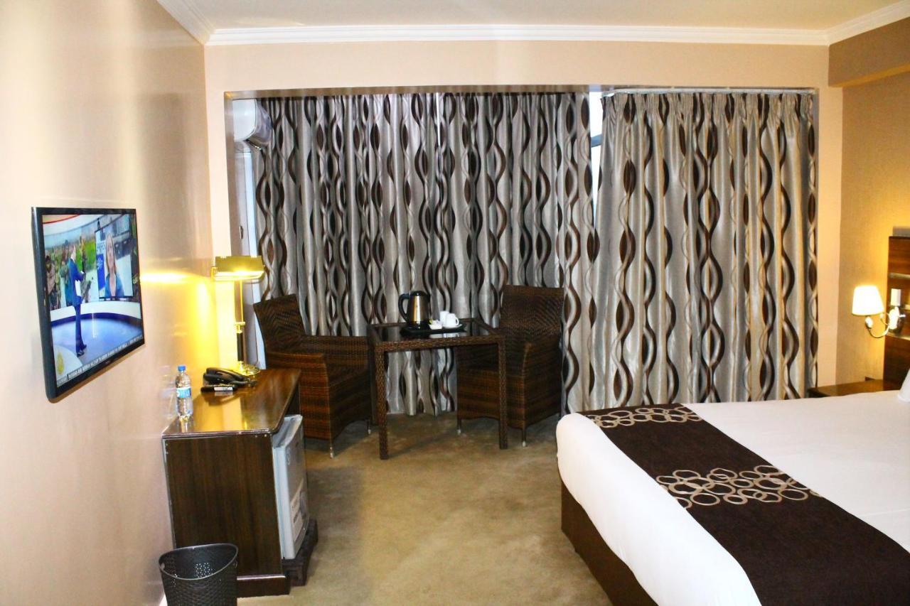 Airport Landing Hotel Nairobi Eksteriør bilde